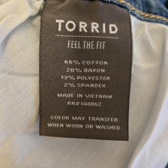 Torrid 3 Button High-Rise Distressed Jegging 24R (c) - Picture 13 of 13